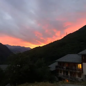 https://bel-appartement-en-residence-avec-piscine.hotels-rhonealpes.com